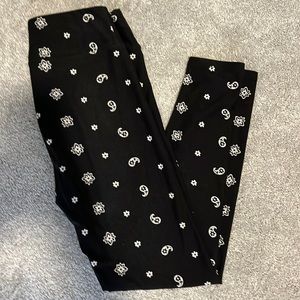 LuLaRoe OS leggings